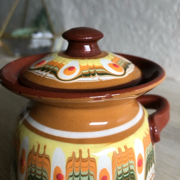Vintage Handmade Ceramic Home Decor Container - Picture 4 of 5